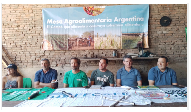 Reunión de la Mesa Agroalimentaria con el Director Nacional del INTA, Ariel Pereda, para evaluar acciones en conjunto entre trabajadores, organizaciones gremiales, sindicatos en defensa y recuperación del INTA.