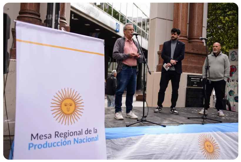 Representantes de cooperativas, pymes y productores chacareros repudiaron en Rosario las políticas de Javier Milei