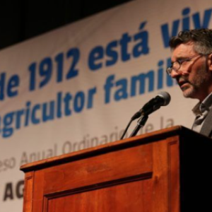 El grupo Bases Federadas advirtió por la desaparición de productores como en los años ´90 “mientras los evasores agrandan la superficie en hectáreas”