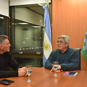 Javier Rodríguez Ministro bonaerense de Desarrollo Agrario recibió a Omar Príncipe presidente de Bases Federadas